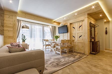 Pine Apartment