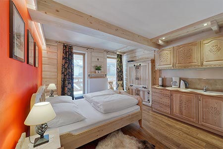 Studio Apartment 10